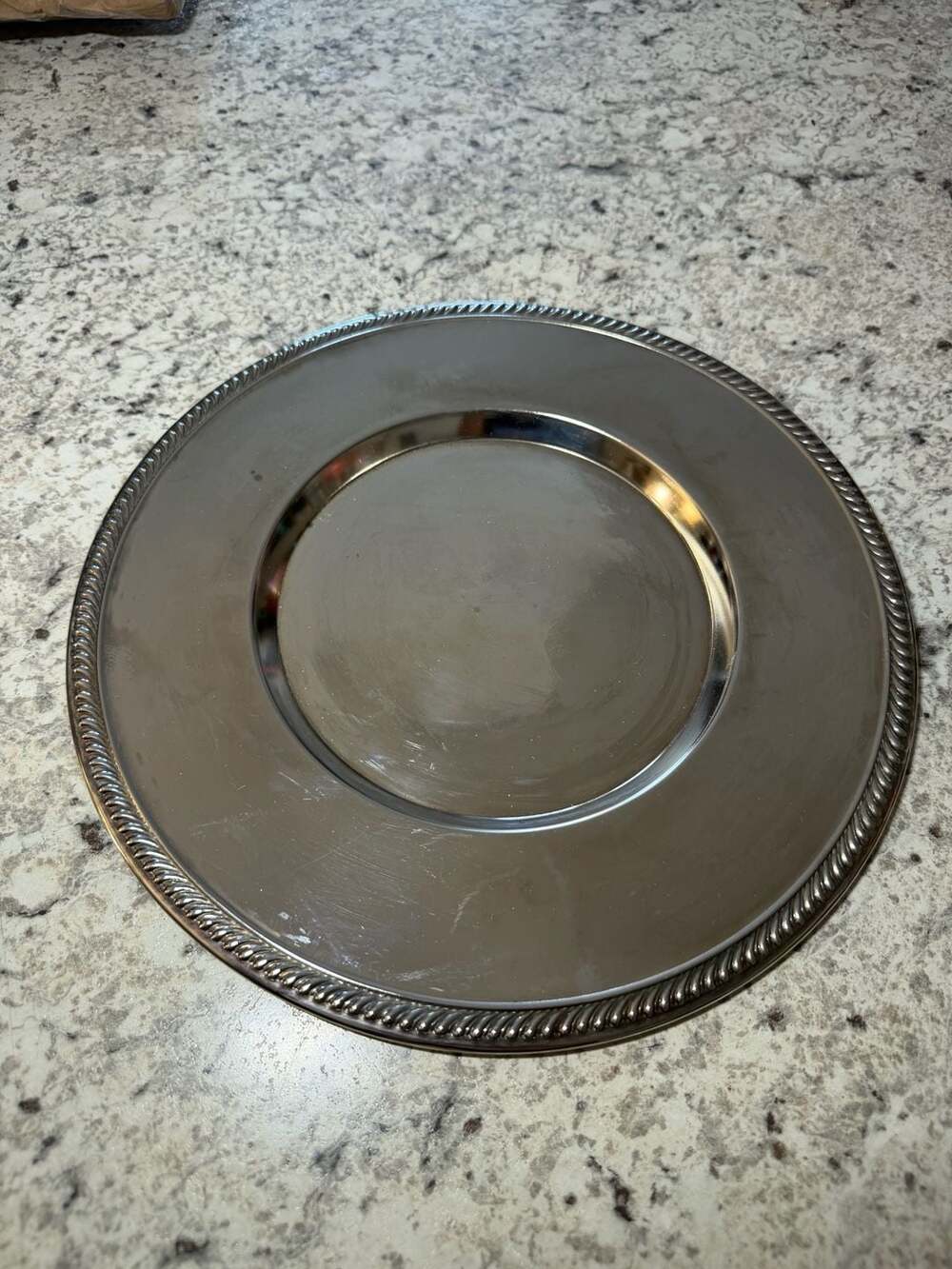 Silver Tone Metal Charger Plate with Twisted Rope Rim
